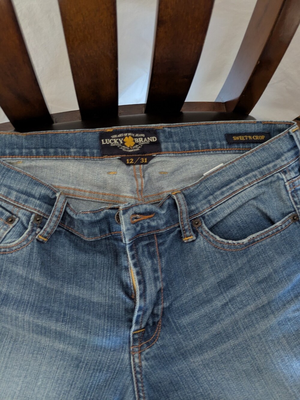 Lucky Brand Women's Sweet 'n Crop Jeans in Medium Blue Wash